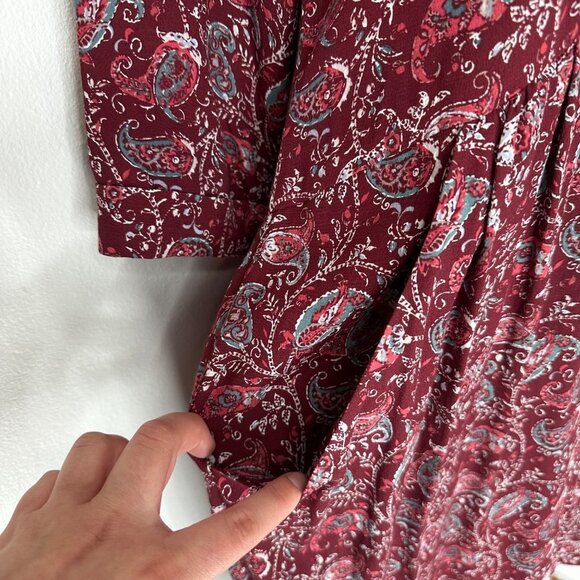 Garnet Hill Shirt Dress Women 10 Burgundy Paisley Knee Length 3/4 Sleeve Pockets - Picture 5 of 11